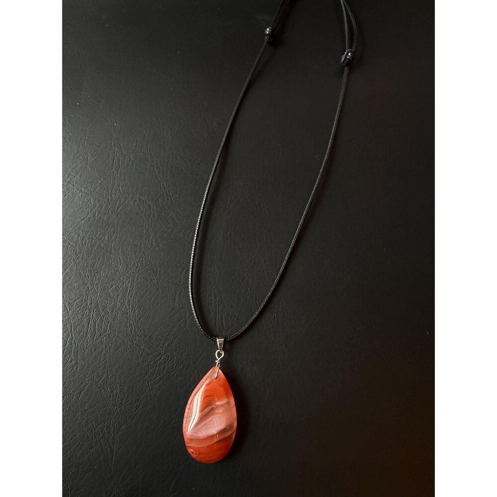 Red Agate Nanhong Water Drop Pendant Necklace 925 silver adjustable veganleather